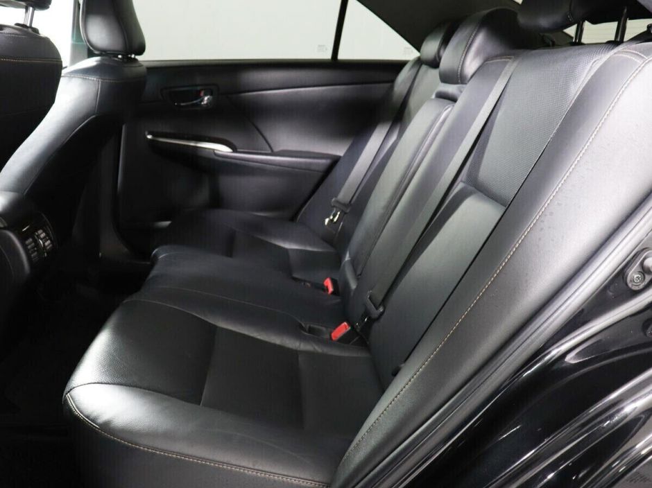 Toyota Camry 2.5 АКПП, 2018, 71 000 км фото 15