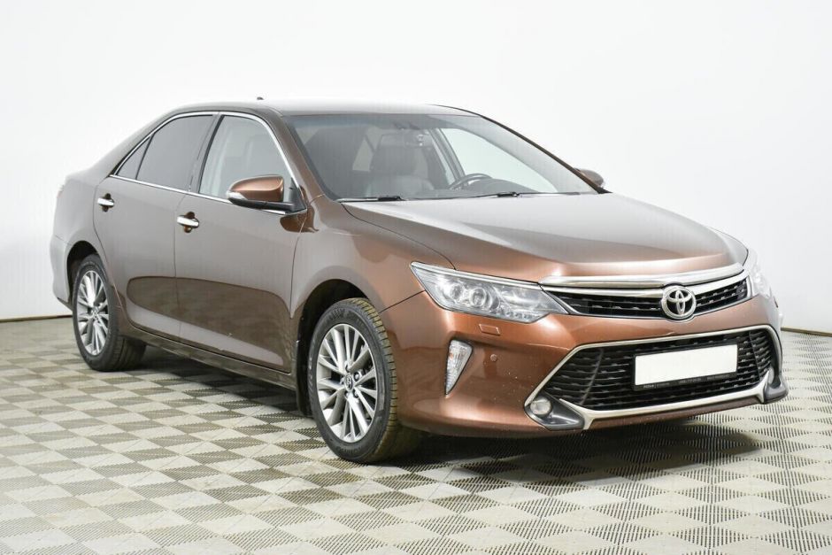 Toyota Camry 2.5 АКПП, 2017, 81 000 км фото 3