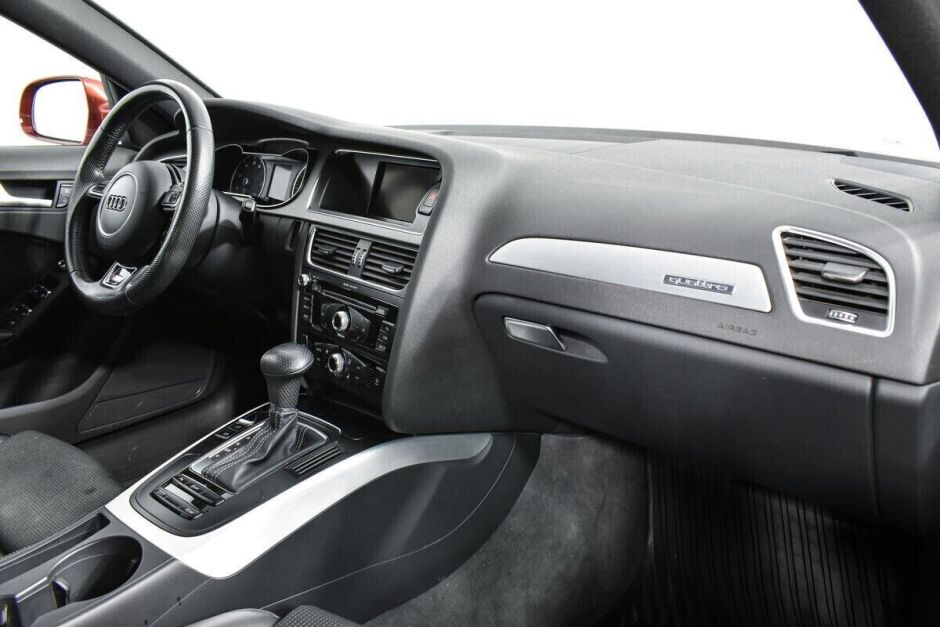 Audi A4 2.0 РКПП, 2013, 129 000 км фото 12