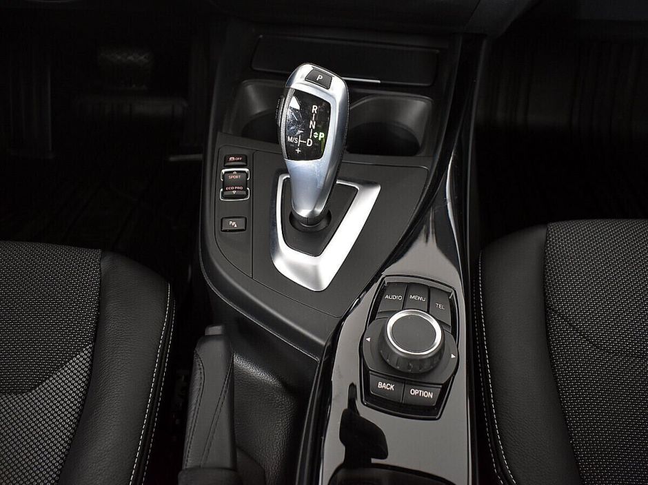 BMW 1 серии 1.5 АКПП, 2017, 85 000 км фото 10