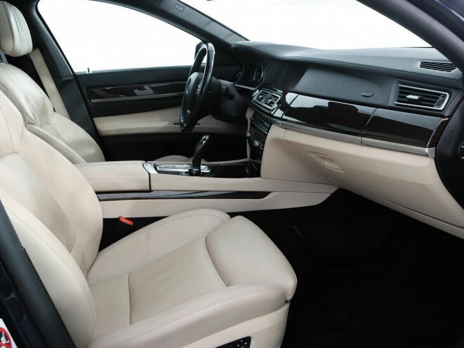BMW 7 серии 4.4 АКПП, 2010, 158 000 км фото 13