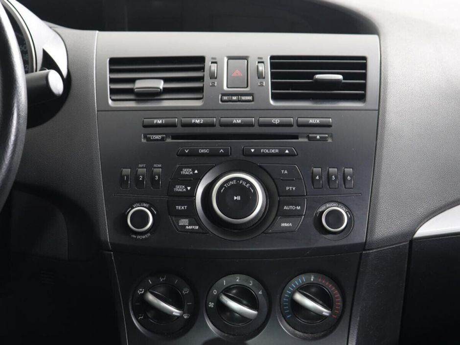 Mazda 3 1.6 АКПП, 2012, 131 000 км фото 8