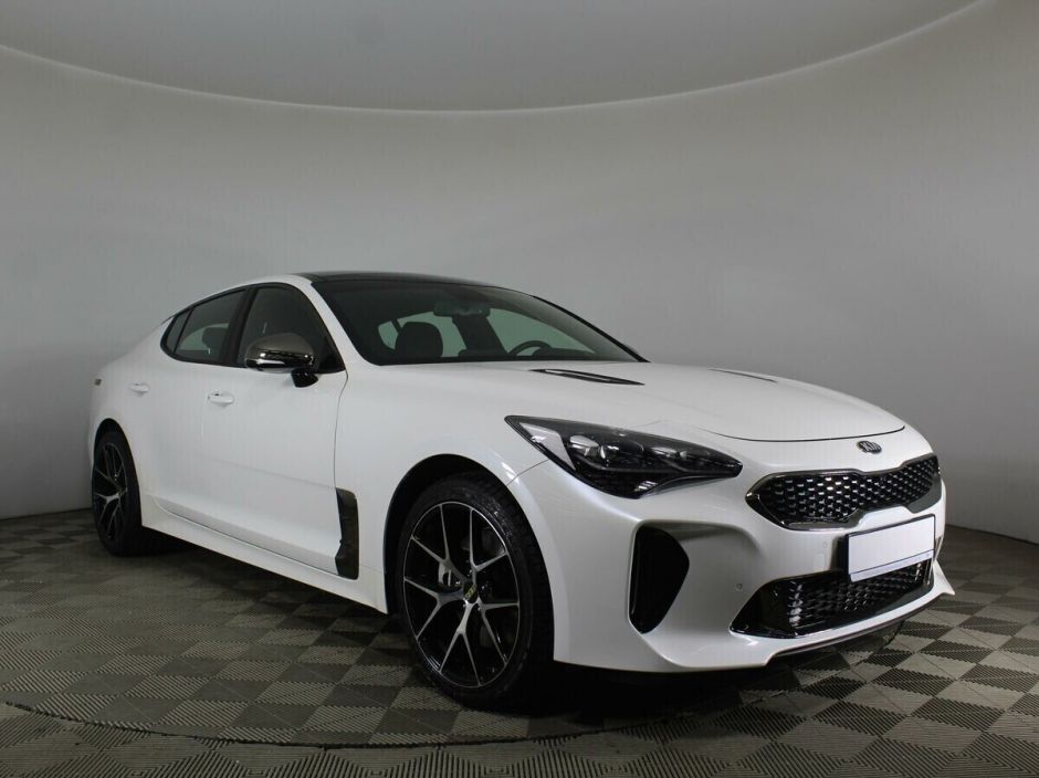 Kia Stinger 2.0 АКПП, 2018, 64 000 км фото 3