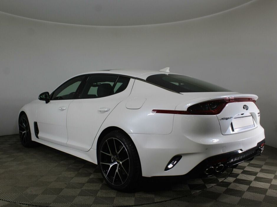 Kia Stinger 2.0 АКПП, 2018, 64 000 км фото 4