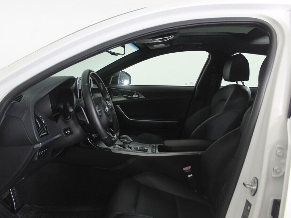 Kia Stinger 2.0 АКПП, 2018, 64 000 км фото 10