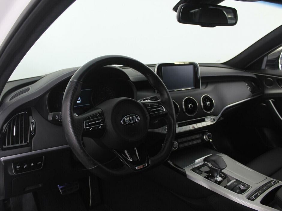Kia Stinger 2.0 АКПП, 2018, 64 000 км фото 11