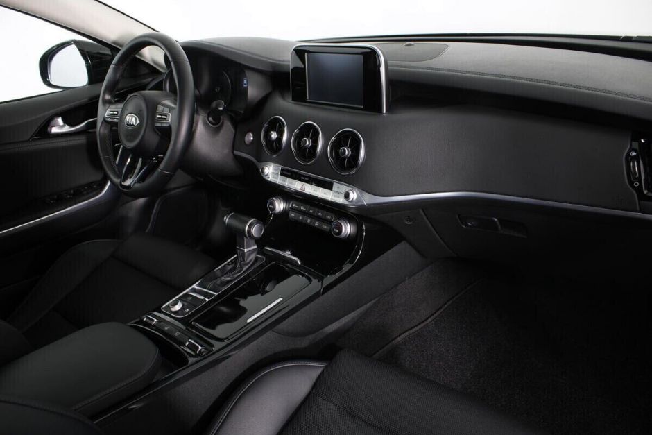 Kia Stinger 2.0 АКПП, 2019, 59 000 км фото 8