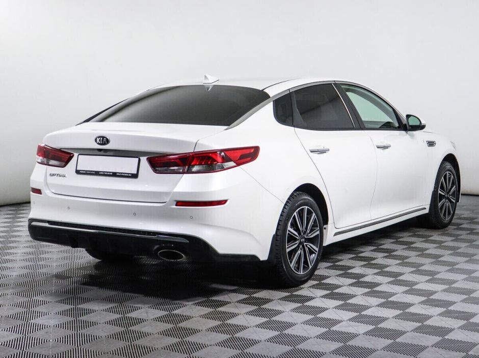 Kia Optima 2.0 АКПП, 2018, 65 000 км фото 2