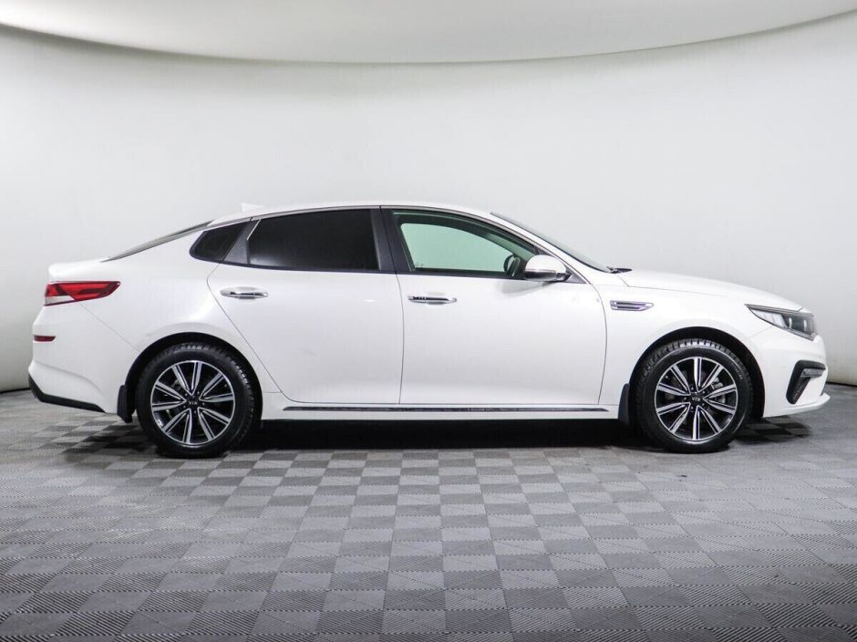 Kia Optima 2.0 АКПП, 2018, 65 000 км фото 8