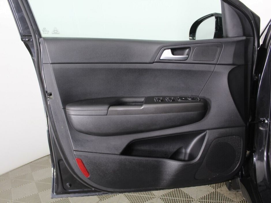Kia Sportage 2.0 АКПП, 2016, 90 000 км фото 9