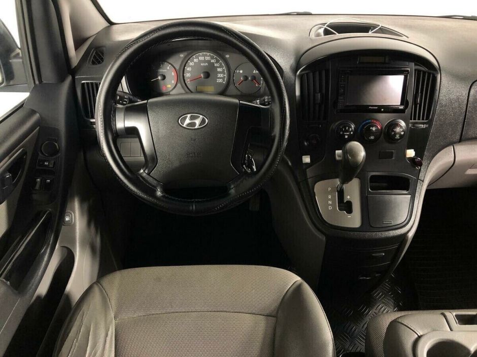 Hyundai Grand Starex 2.5 АКПП, 2014, 113 000 км фото 12