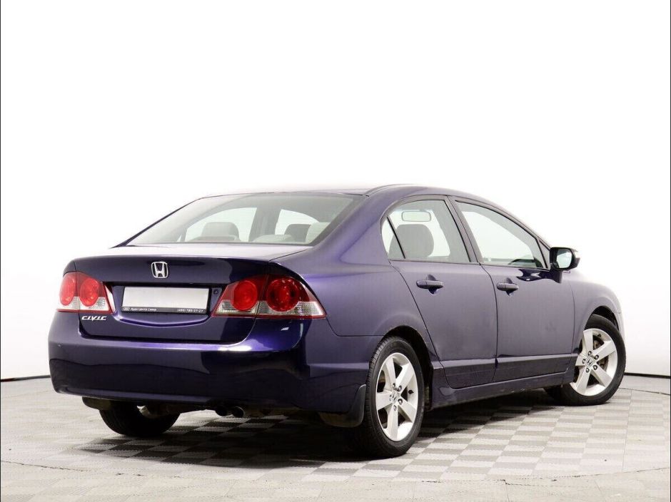 Honda Civic 1.8 МКПП, 2008, 179 000 км фото 2