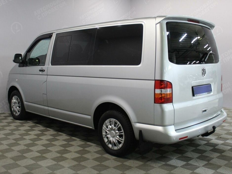Volkswagen Multivan 2.5 МКПП, 2007, 200 000 км фото 4