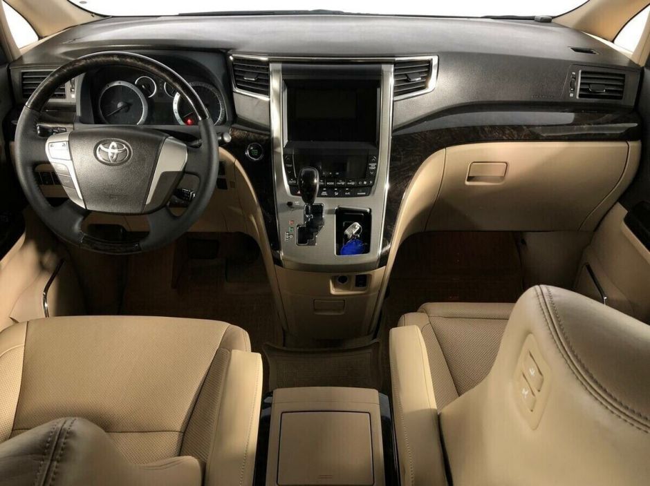 Toyota Alphard 3.5 АКПП, 2012, 144 000 км фото 11