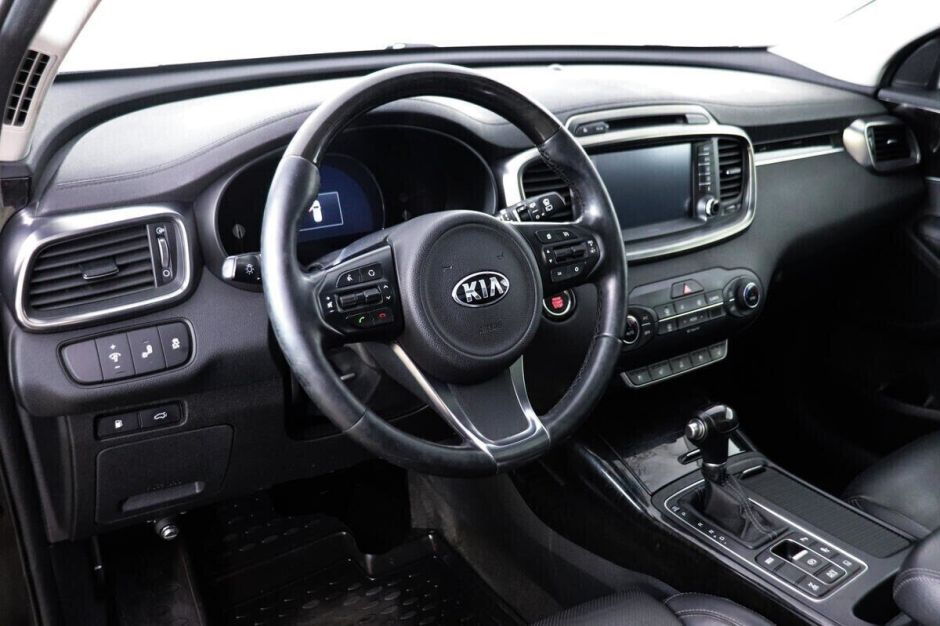Kia Sorento 3.3 АКПП, 2016, 91 000 км фото 9