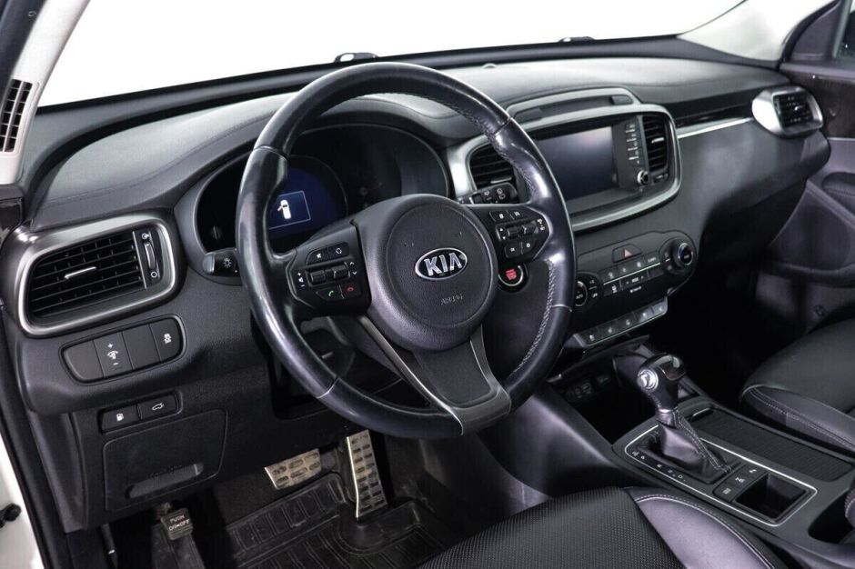 Kia Sorento 3.3 АКПП, 2016, 98 000 км фото 9