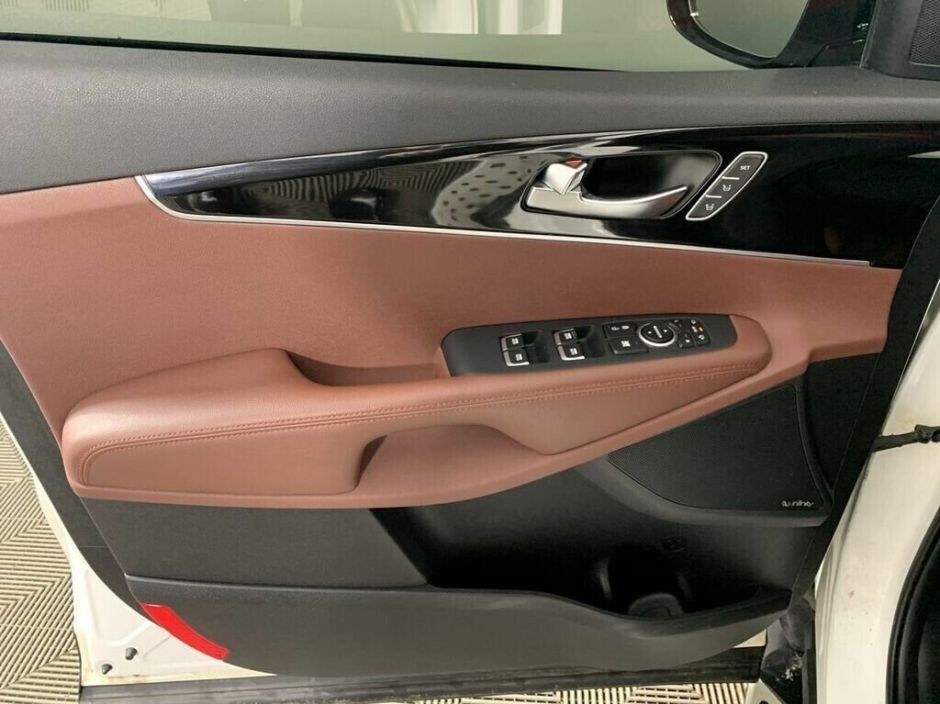 Kia Sorento 2.2 АКПП, 2017, 80 000 км фото 8