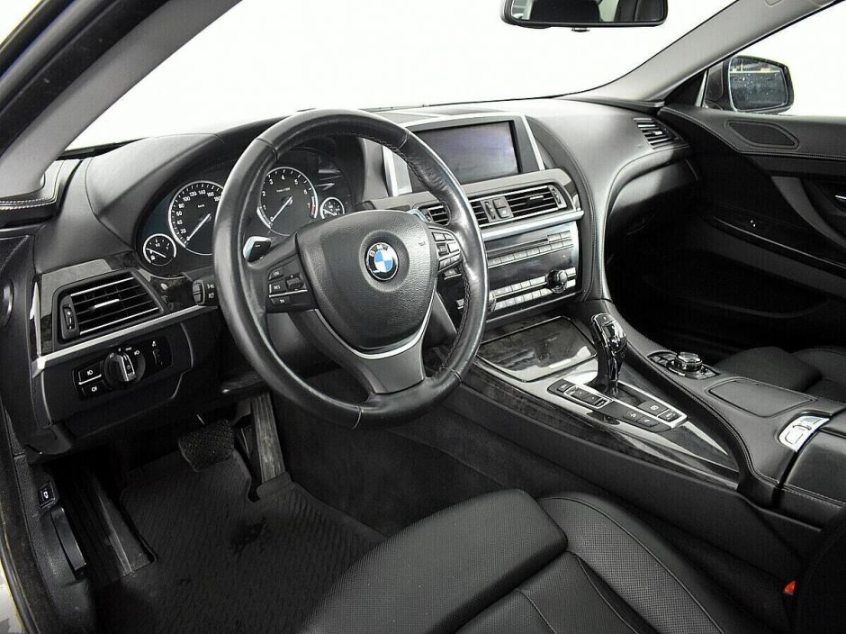BMW 6 серии 4.4 АКПП, 2011, 143 000 км фото 8