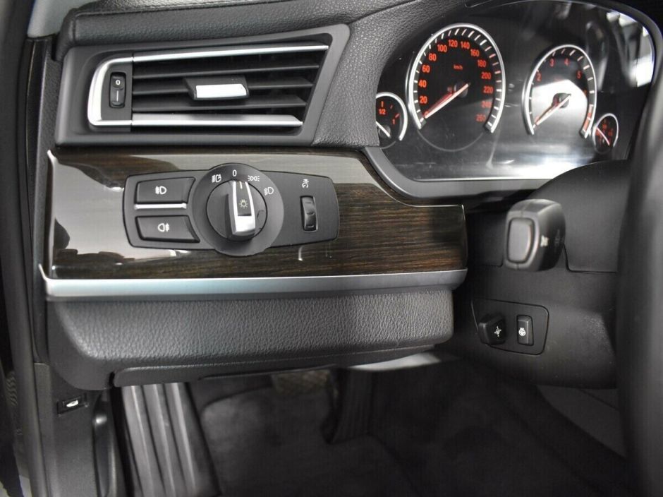 BMW 7 серии 4.4 АКПП, 2010, 156 000 км фото 13