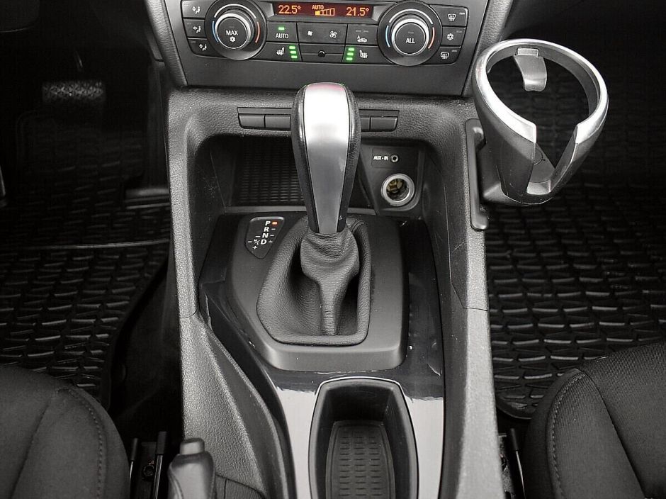 BMW X1 2.0 АКПП, 2012, 133 000 км фото 10