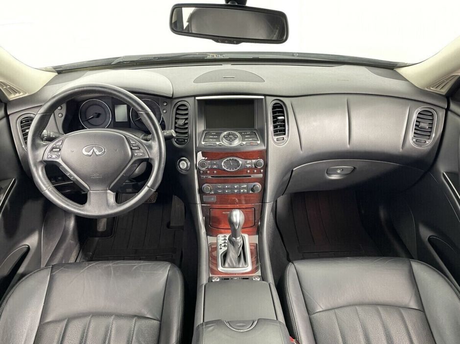 Infiniti QX50 2.5 АКПП, 2015, 102 000 км фото 10