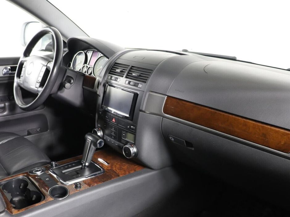 Volkswagen Touareg 3.0 АКПП, 2007, 202 000 км фото 7