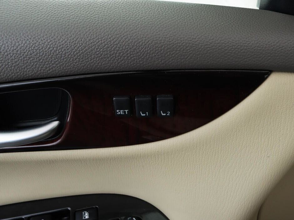 Infiniti QX50 2.5 АКПП, 2013, 125 000 км фото 17