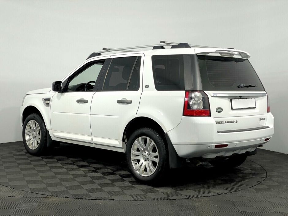Land Rover Freelander 2.2 АКПП, 2011, 152 000 км фото 6
