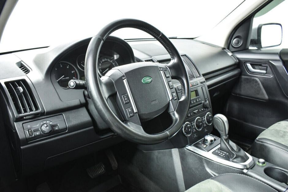 Land Rover Freelander 2.2 АКПП, 2012, 131 000 км фото 8