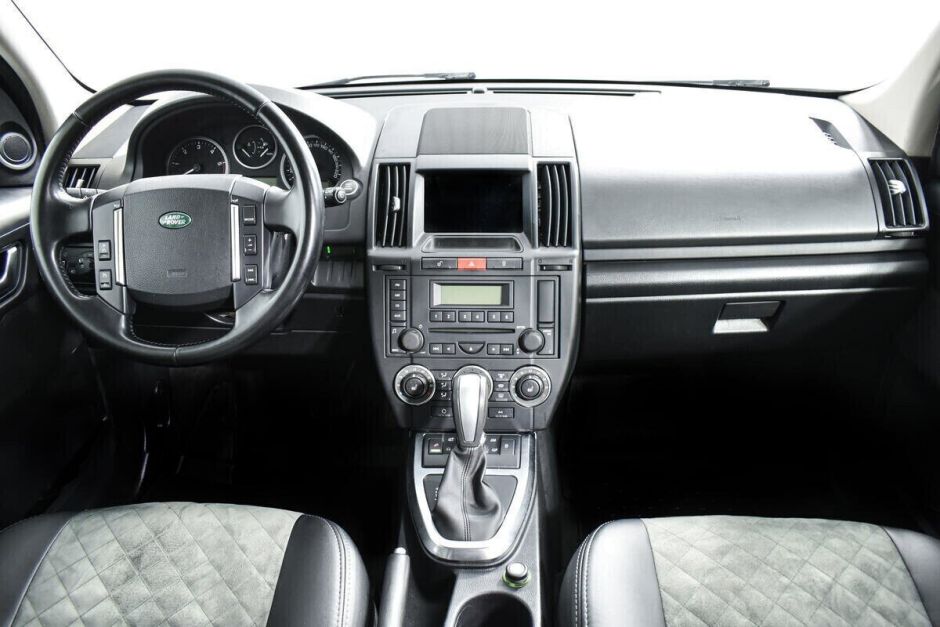 Land Rover Freelander 2.2 АКПП, 2012, 131 000 км фото 9