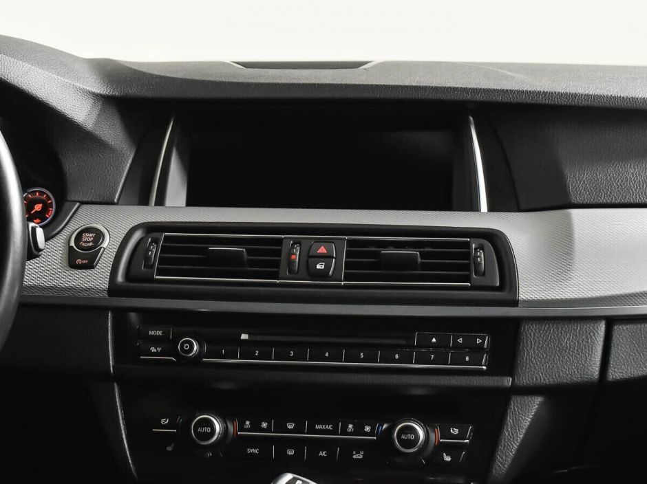 BMW 5 серии 2.0 АКПП, 2016, 91 000 км фото 7