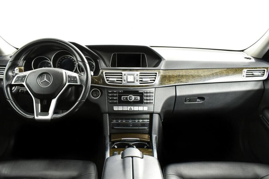 Mercedes-Benz E-Класс 2.0 АКПП, 2014, 112 000 км фото 4