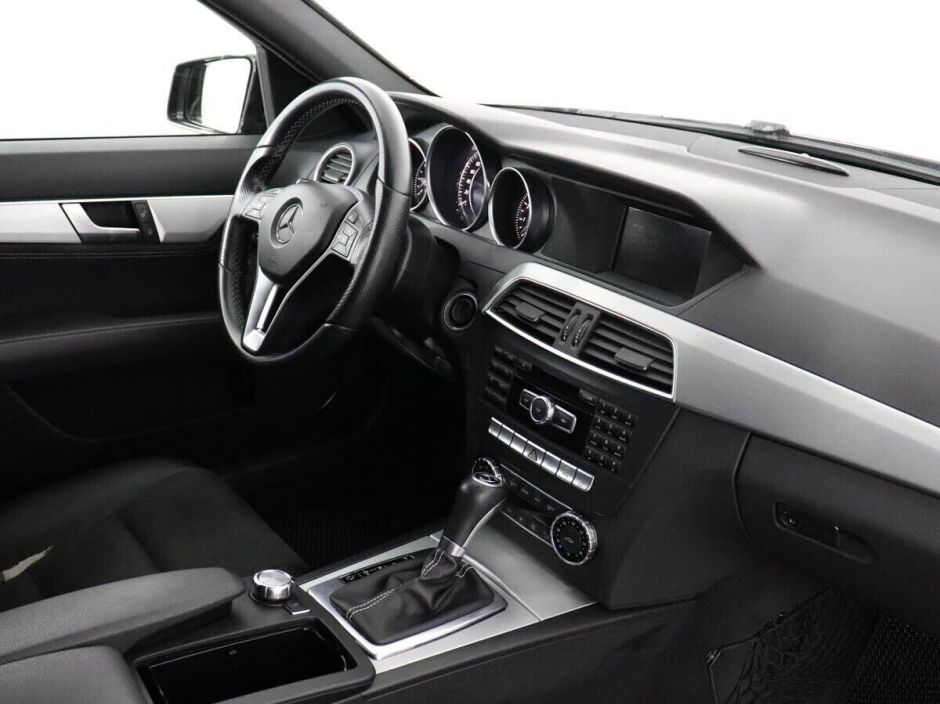 Mercedes-Benz C-Класс 1.6 АКПП, 2014, 116 000 км фото 5