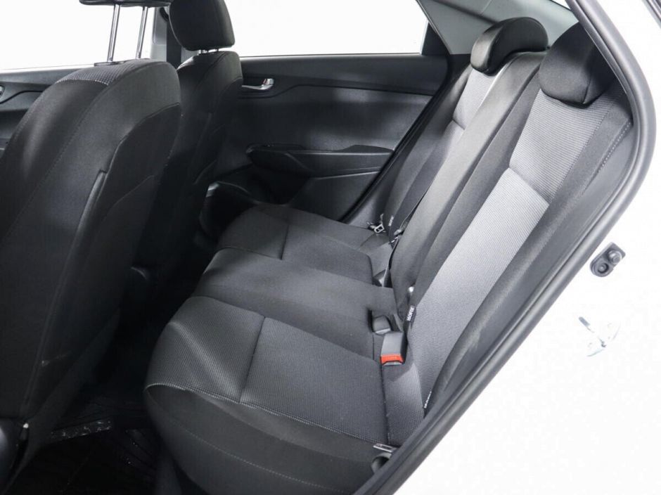 Hyundai Solaris 1.6 АКПП, 2021, 28 000 км фото 9