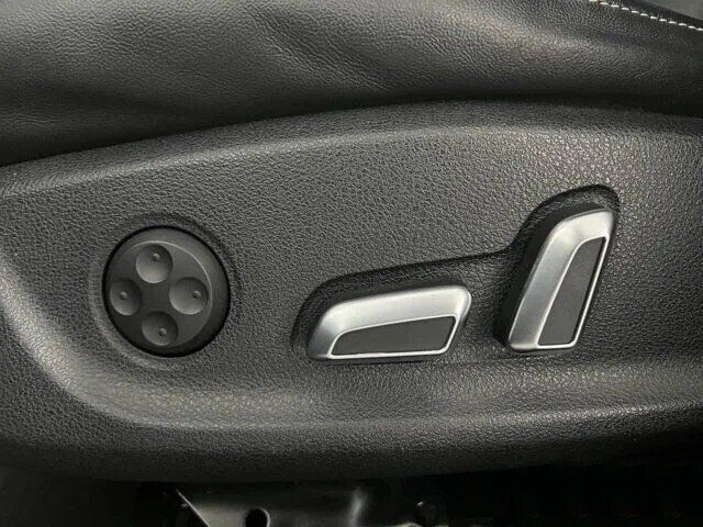 Audi A6 2.8 РКПП, 2015, 110 000 км фото 10