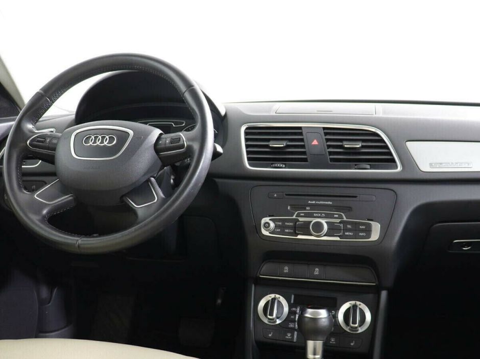 Audi Q3 2.0 РКПП, 2012, 136 000 км фото 7