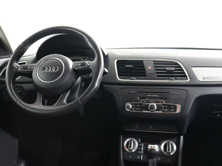 Audi Q3 2.0 РКПП, 2012, 142 000 км фото 7