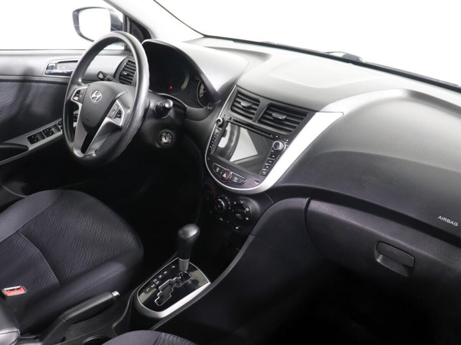 Hyundai Solaris 1.6 МКПП, 2014, 114 000 км фото 7