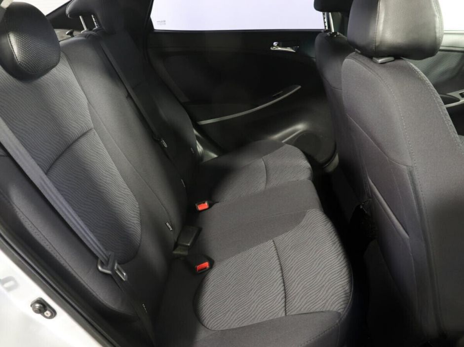 Hyundai Solaris 1.6 МКПП, 2014, 114 000 км фото 9