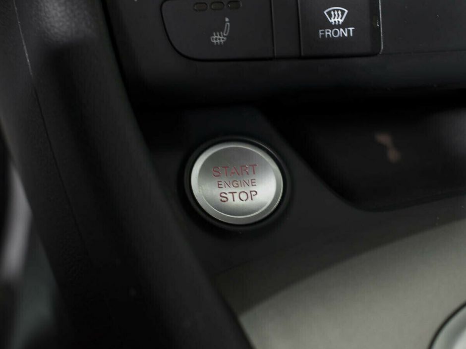 Audi Q3 2.0 РКПП, 2013, 124 000 км фото 11