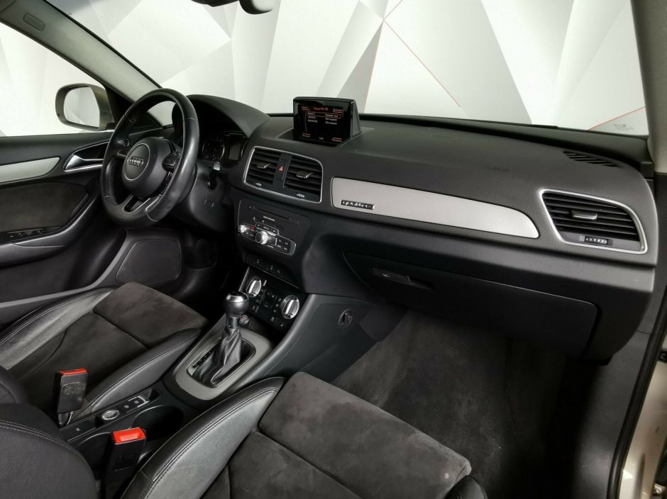 Audi Q3 2.0 РКПП, 2013, 123 000 км фото 5