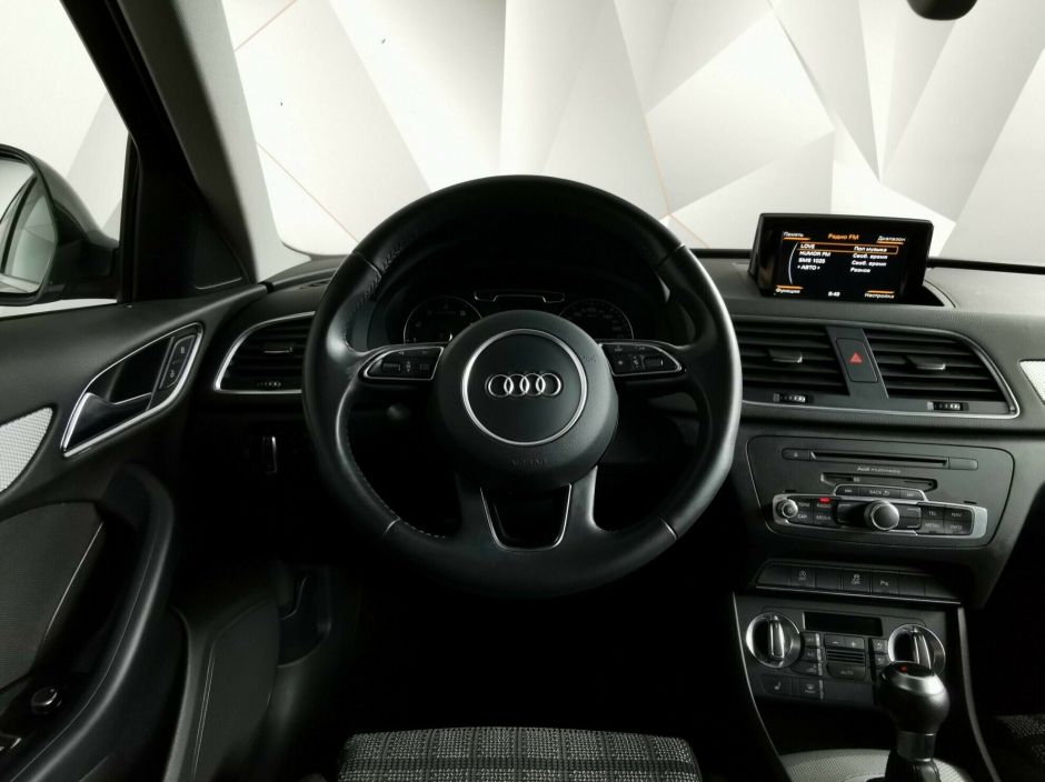 Audi Q3 2.0 РКПП, 2012, 142 000 км фото 9