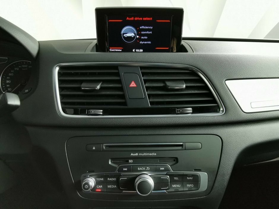 Audi Q3 2.0 РКПП, 2012, 141 000 км фото 11