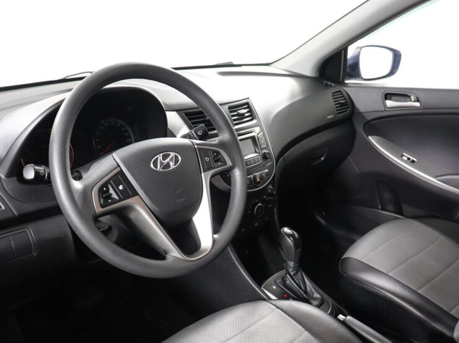 Hyundai Solaris 1.6 АКПП, 2015, 110 000 км фото 5