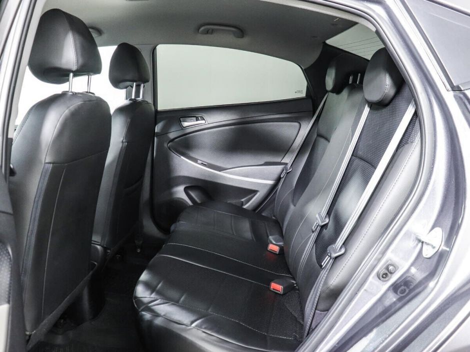 Hyundai Solaris 1.6 АКПП, 2015, 108 000 км фото 9