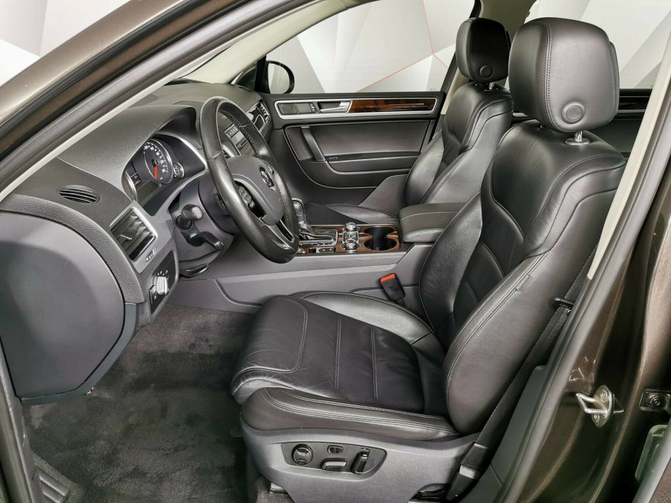 Volkswagen Touareg 3.6 АКПП, 2015, 110 000 км фото 5
