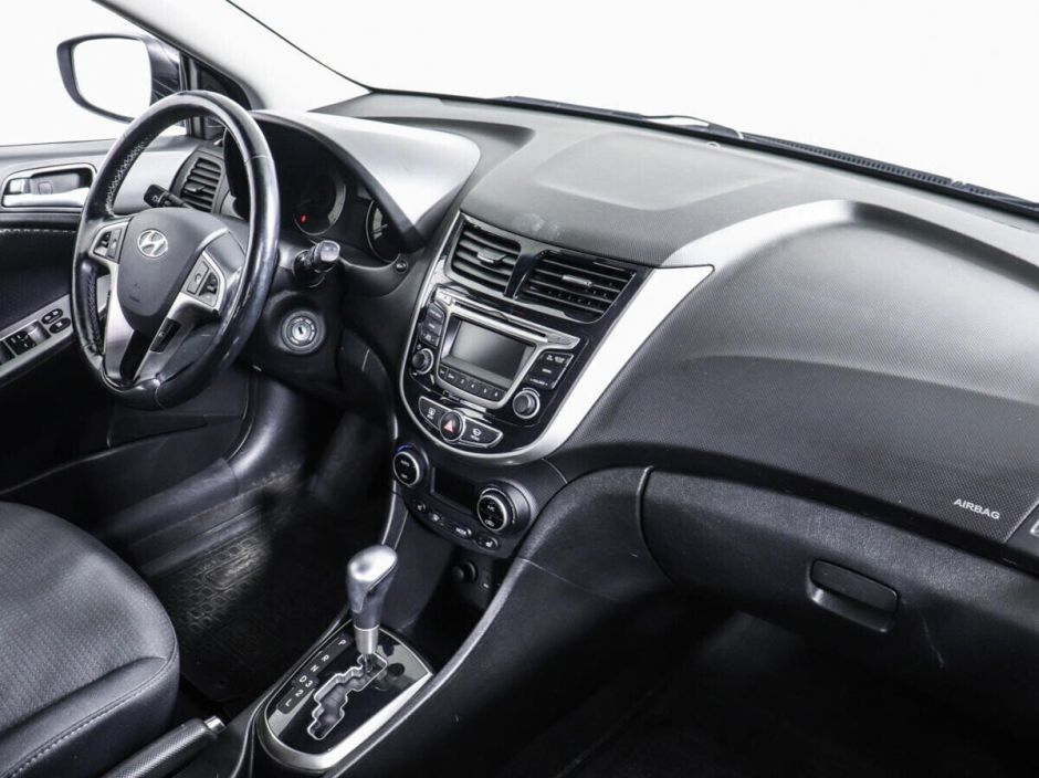 Hyundai Solaris 1.6 АКПП, 2015, 108 000 км фото 7