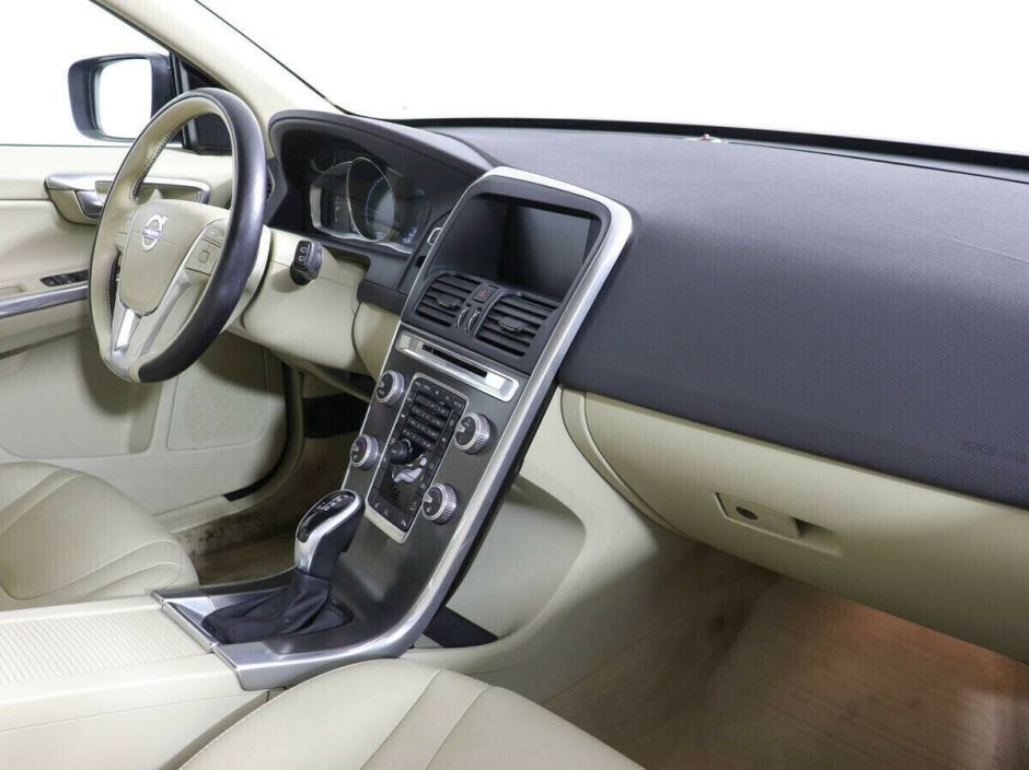 Volvo XC60 2.4 АКПП, 2013, 120 000 км фото 5