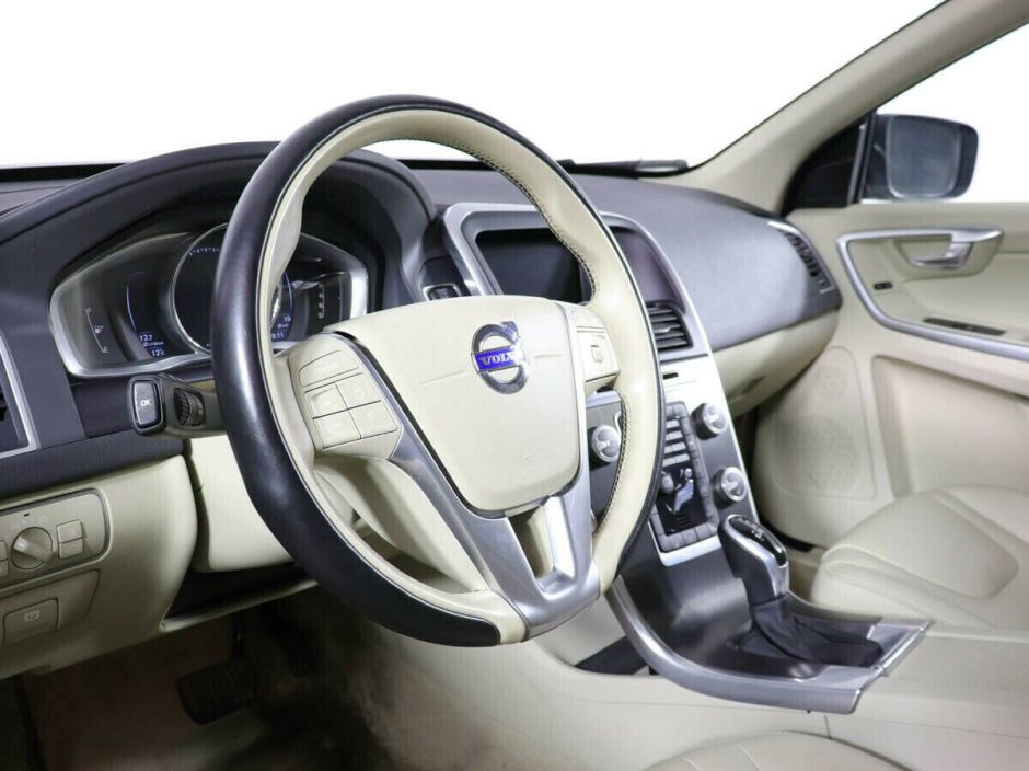 Volvo XC60 2.4 АКПП, 2013, 120 000 км фото 7
