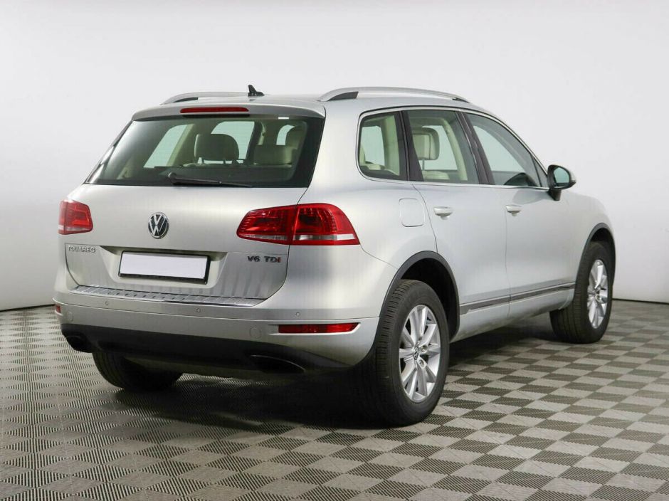 Volkswagen Touareg 3.0 АКПП, 2012, 138 000 км фото 3